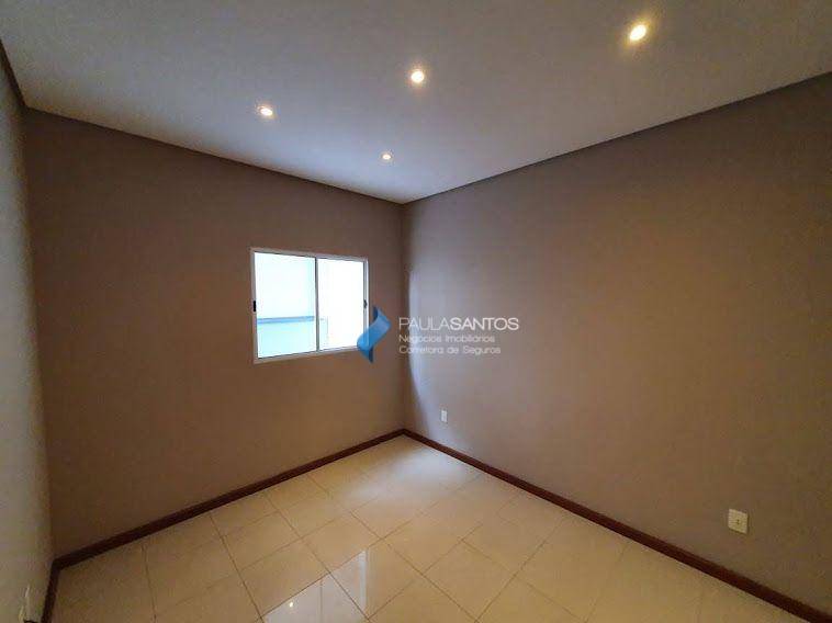 Casa de Condomínio para alugar com 3 quartos, 270m² - Foto 9