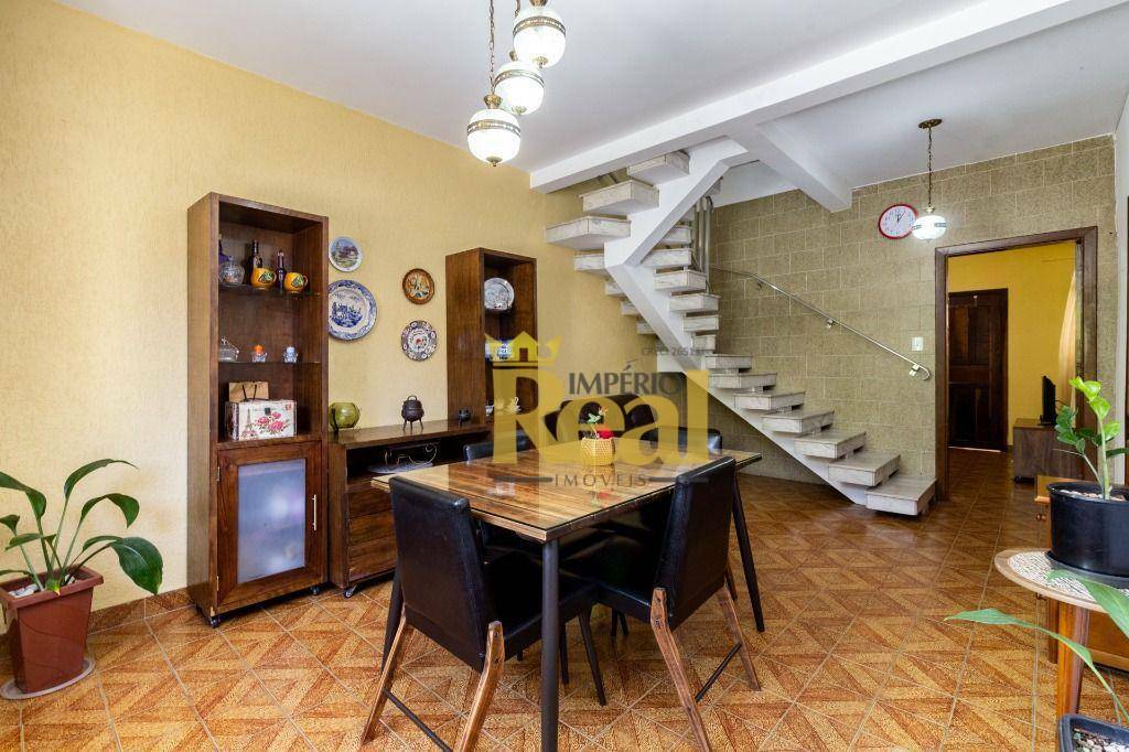 Casa à venda com 4 quartos, 178m² - Foto 9