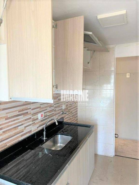 Apartamento à venda com 2 quartos, 68m² - Foto 8