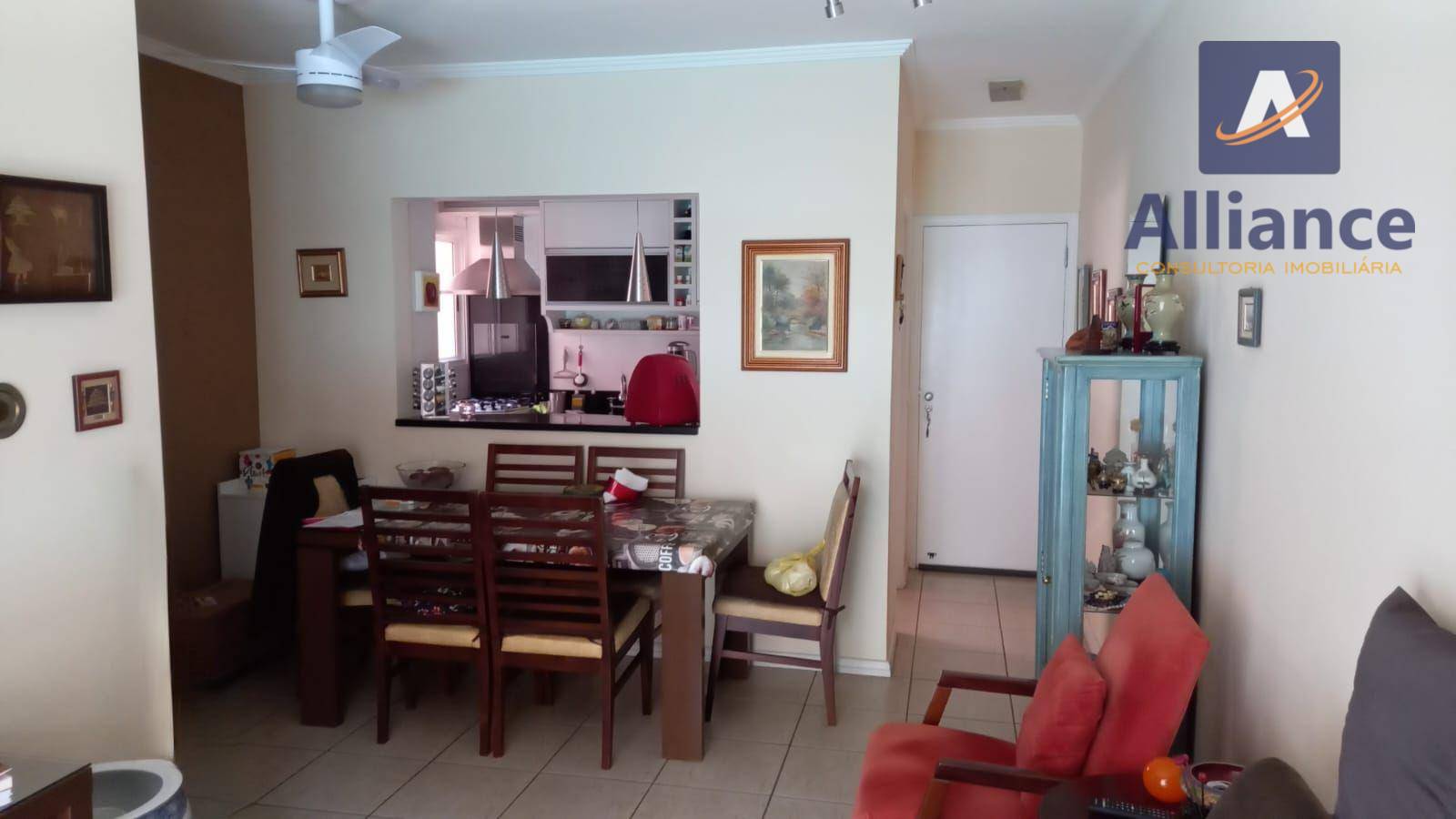 Apartamento à venda com 3 quartos, 84m² - Foto 2