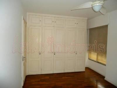 Apartamento à venda com 3 quartos, 217m² - Foto 11