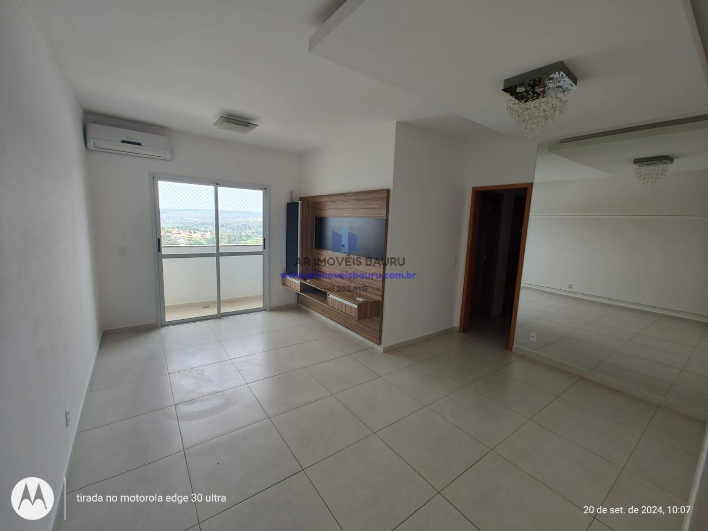 Apartamento à venda com 3 quartos, 82m² - Foto 3