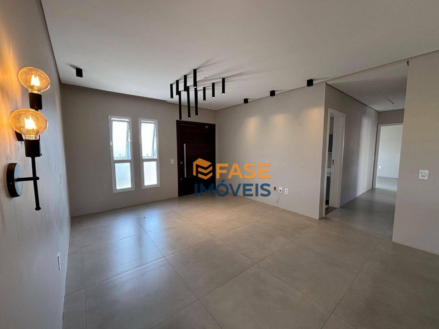 Casa à venda com 3 quartos, 160m² - Foto 6