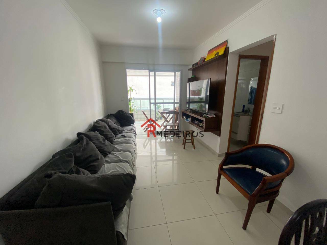 Apartamento à venda com 2 quartos, 93m² - Foto 2