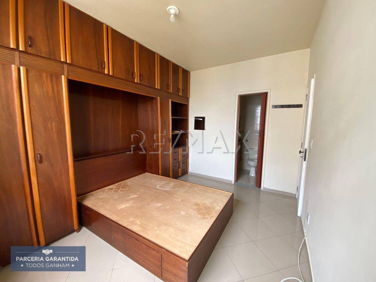 Apartamento à venda com 2 quartos, 90m² - Foto 10