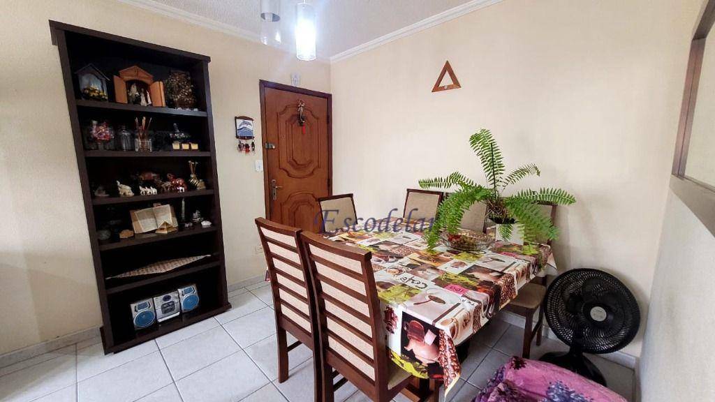 Apartamento à venda com 2 quartos, 60m² - Foto 2