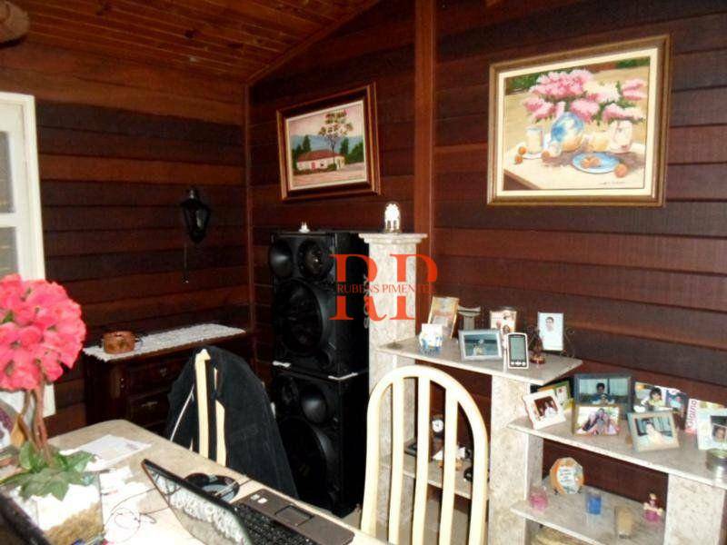 Chácara à venda com 8 quartos, 600m² - Foto 27