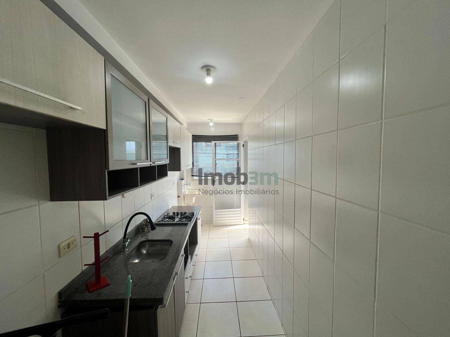 Apartamento para alugar com 2 quartos, 55m² - Foto 8