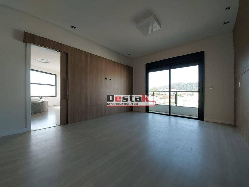 Sobrado para alugar com 4 quartos, 450m² - Foto 18