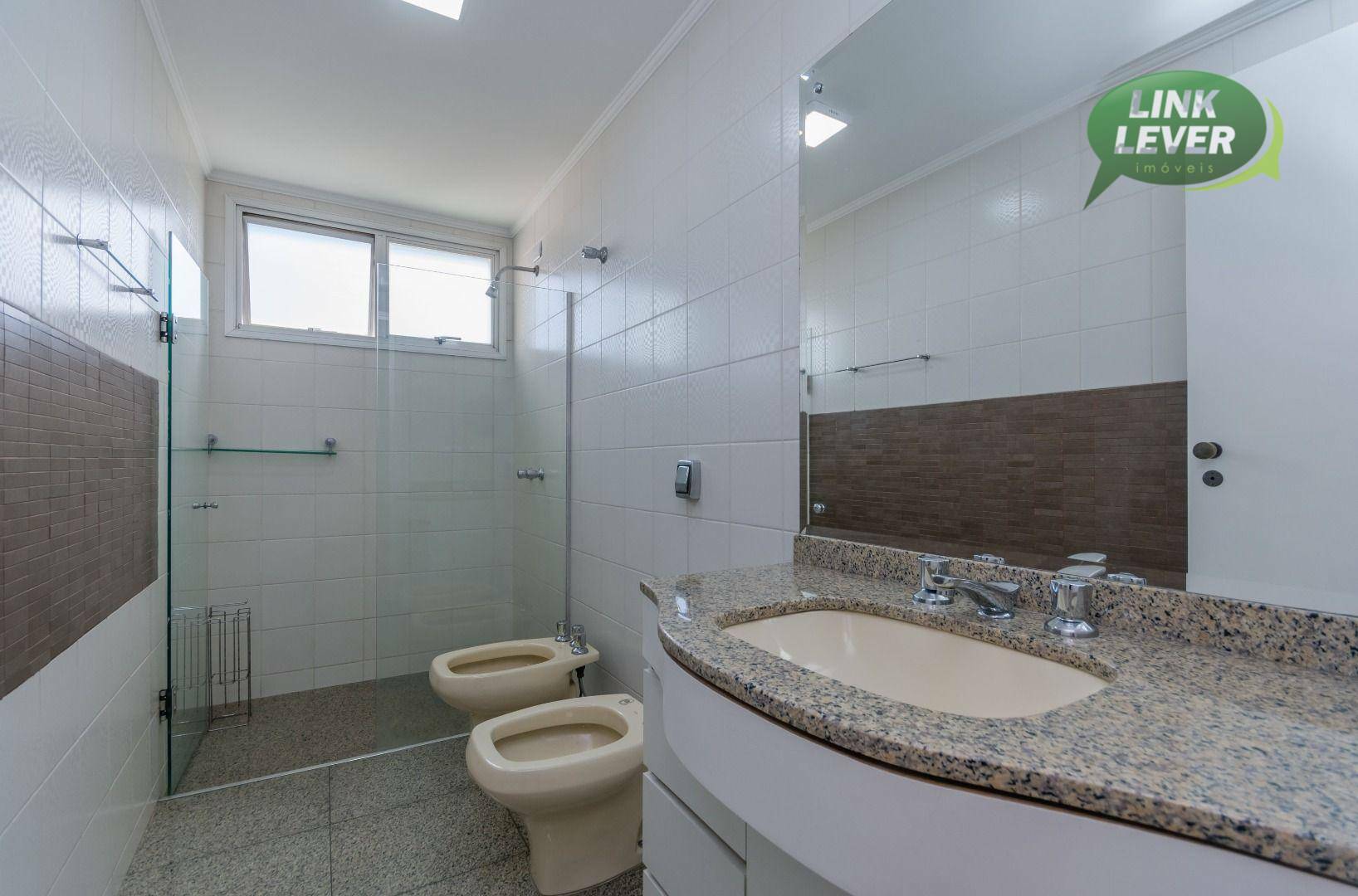 Apartamento para alugar com 3 quartos, 113m² - Foto 14