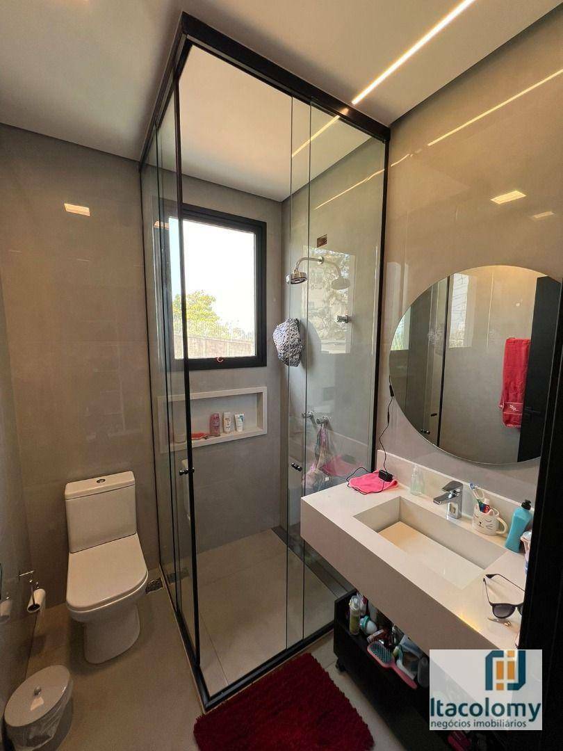 Casa de Condomínio à venda com 4 quartos, 380m² - Foto 16