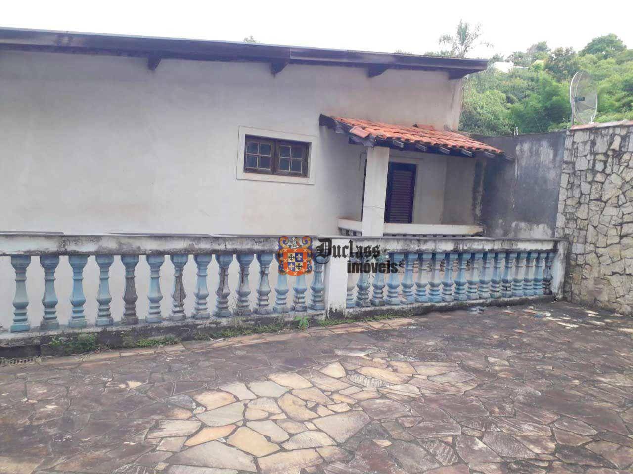 Sobrado à venda com 5 quartos, 367m² - Foto 2