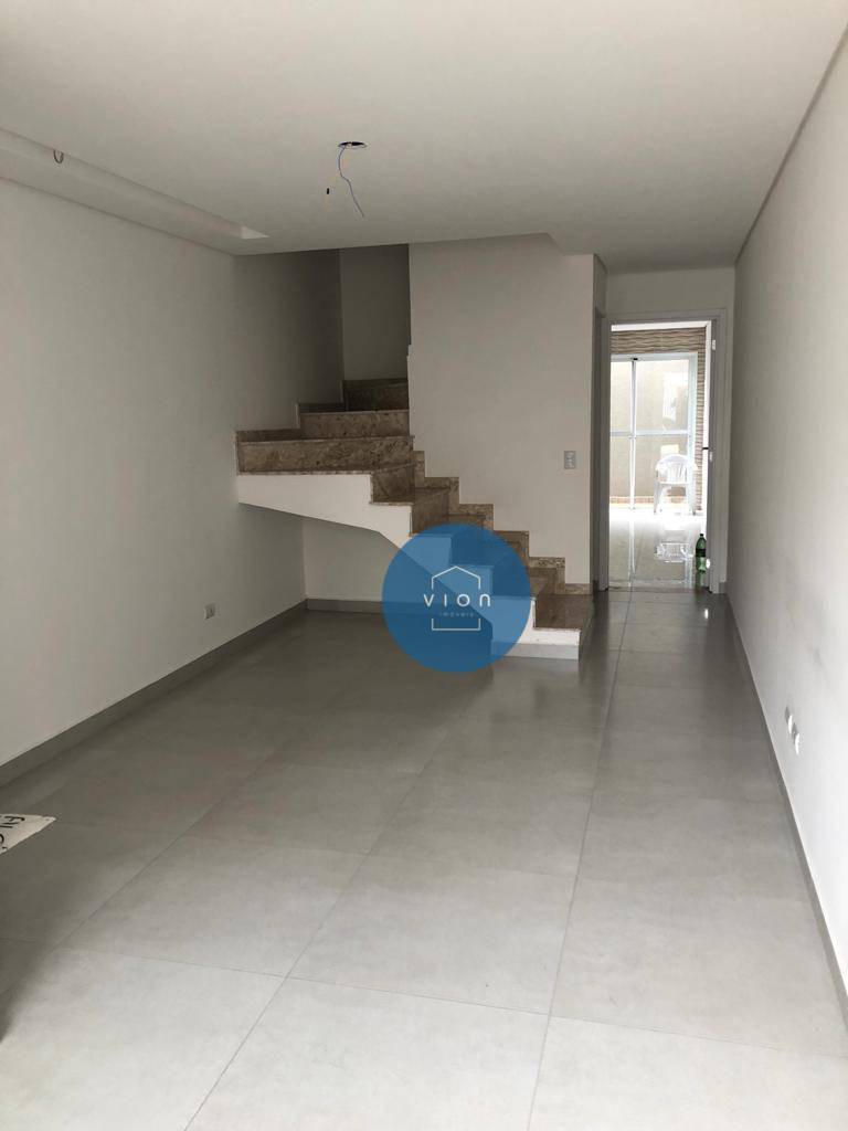 Casa à venda com 2 quartos, 92m² - Foto 1