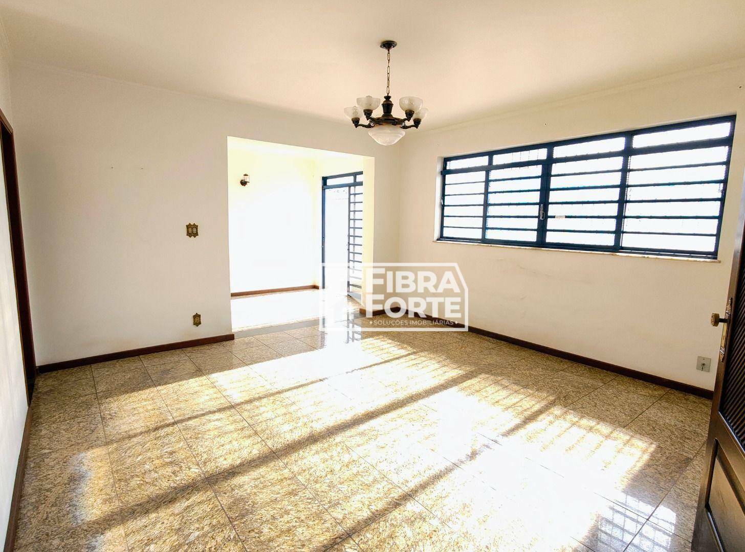 Casa à venda com 4 quartos, 262m² - Foto 11