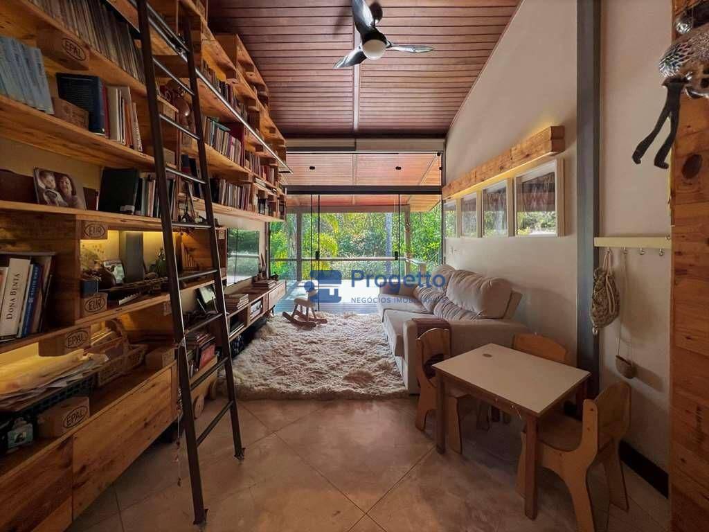 Casa de Condomínio à venda com 5 quartos, 382m² - Foto 25