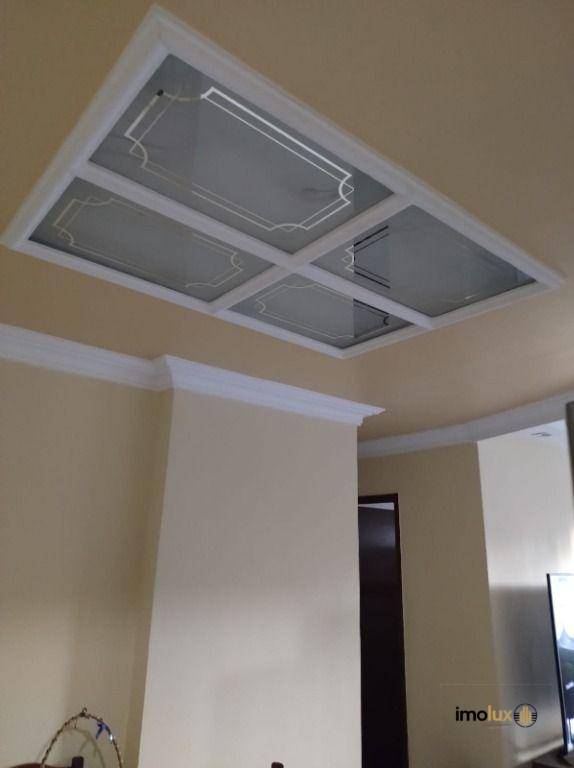 Apartamento à venda com 2 quartos, 58m² - Foto 4