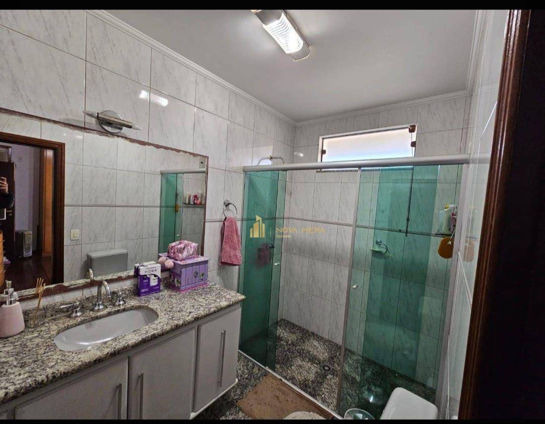 Sobrado à venda com 4 quartos, 339m² - Foto 29