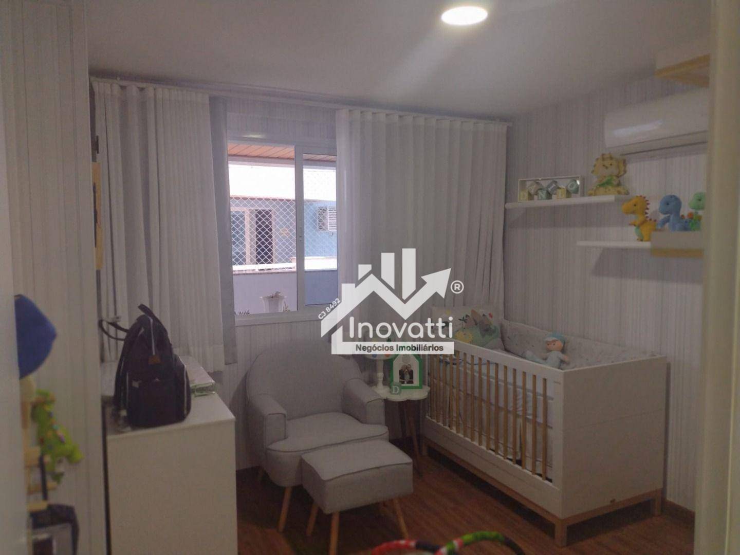 Apartamento à venda com 4 quartos, 180m² - Foto 21