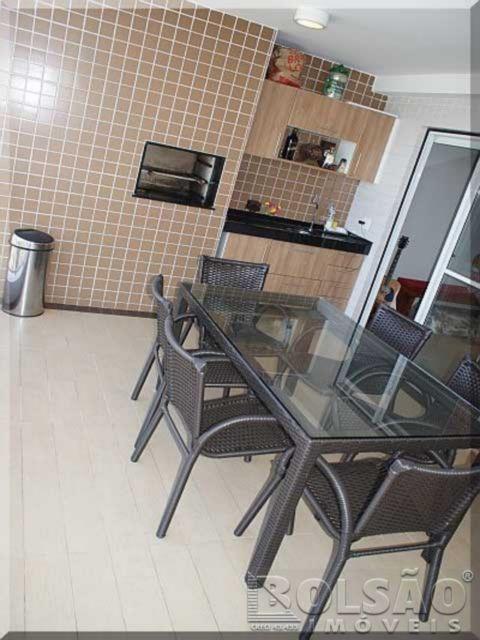 Apartamento à venda com 3 quartos, 118m² - Foto 9