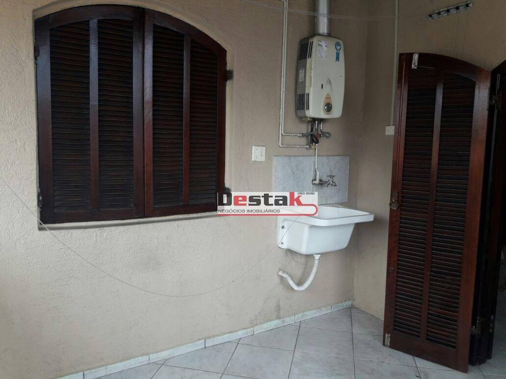 Sobrado à venda com 2 quartos, 105m² - Foto 10