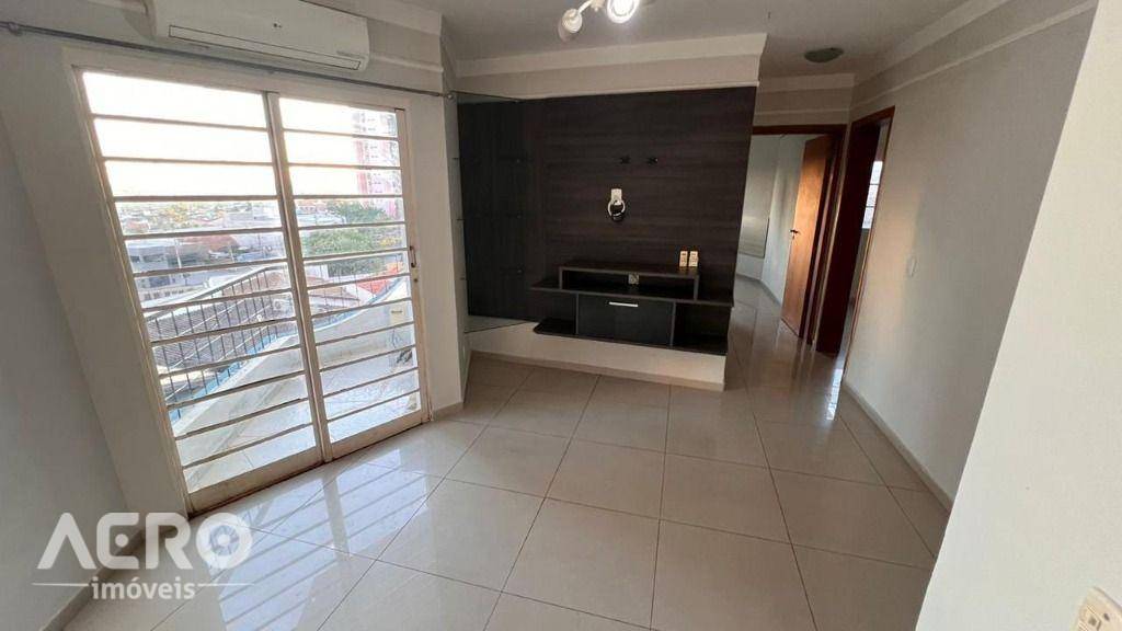 Apartamento à venda com 2 quartos, 72m² - Foto 4