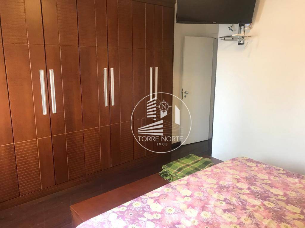 Apartamento à venda com 4 quartos, 160m² - Foto 13