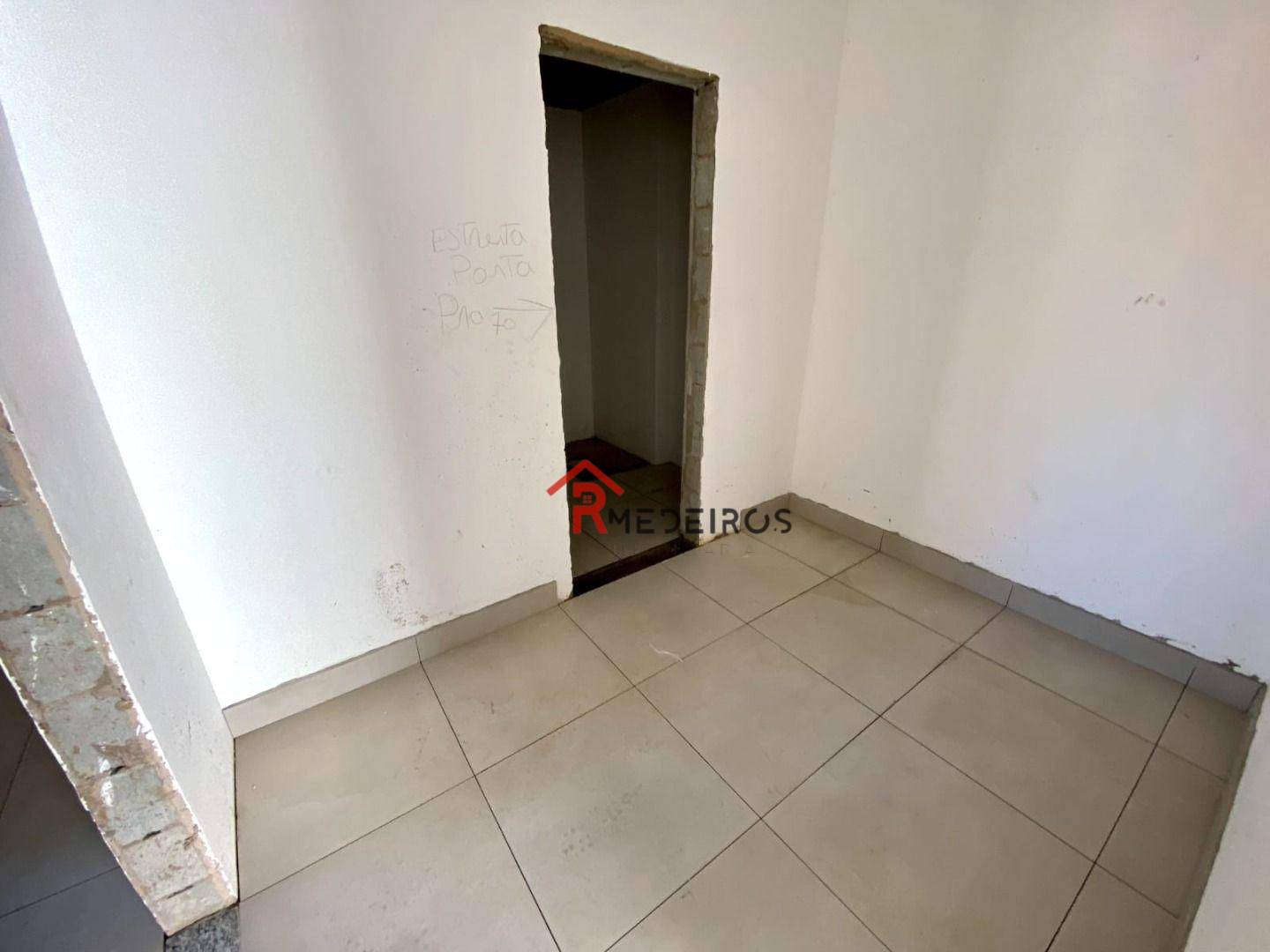 Apartamento à venda com 3 quartos, 143m² - Foto 15