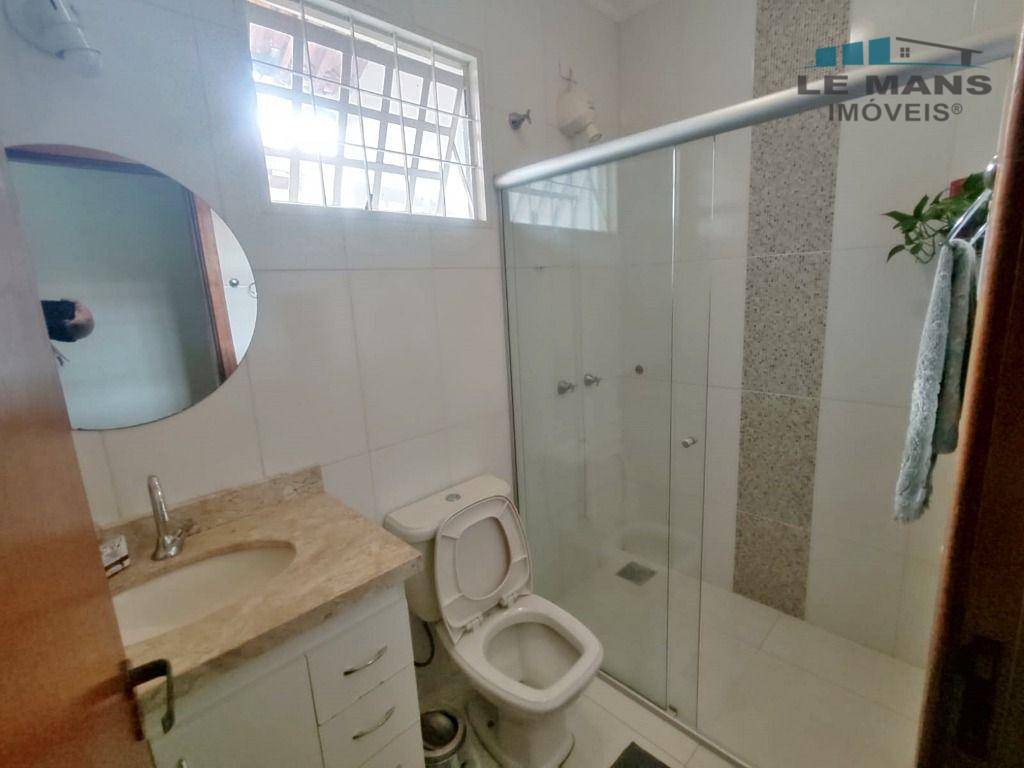 Casa à venda com 2 quartos, 91m² - Foto 8