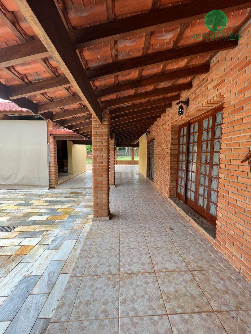 Chácara à venda com 4 quartos, 550m² - Foto 28