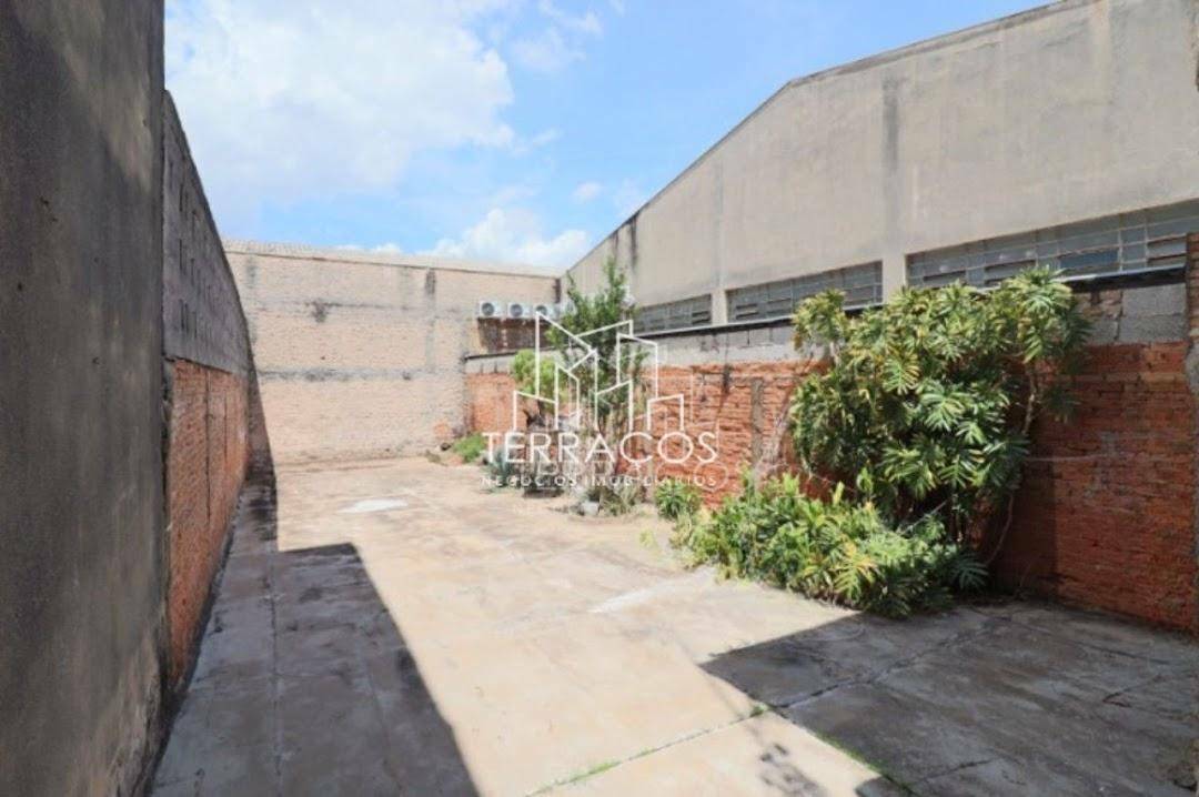 Casa à venda com 3 quartos, 145m² - Foto 8