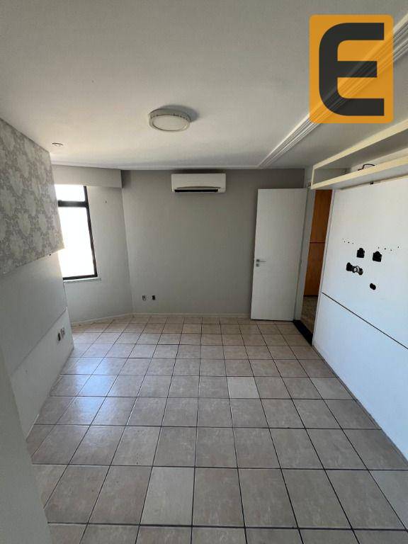 Apartamento à venda com 3 quartos, 128m² - Foto 18