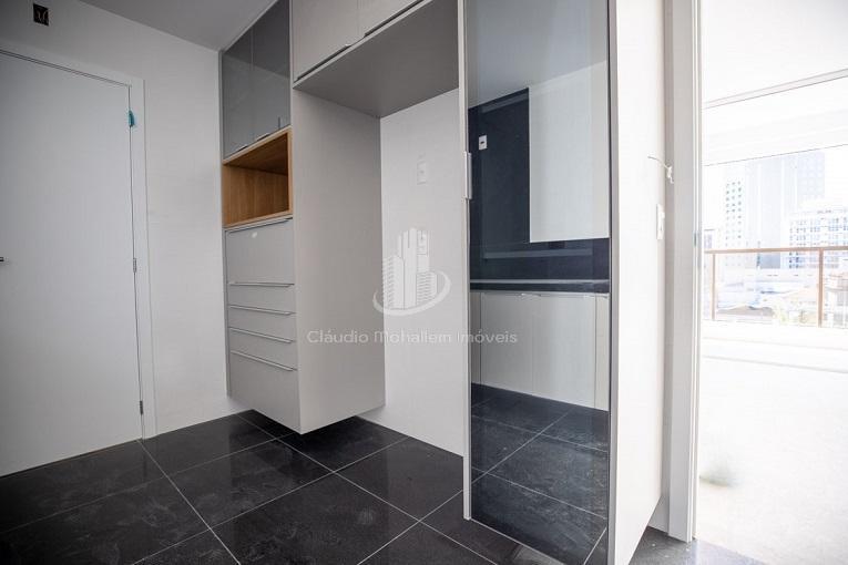 Apartamento à venda com 4 quartos, 130m² - Foto 29