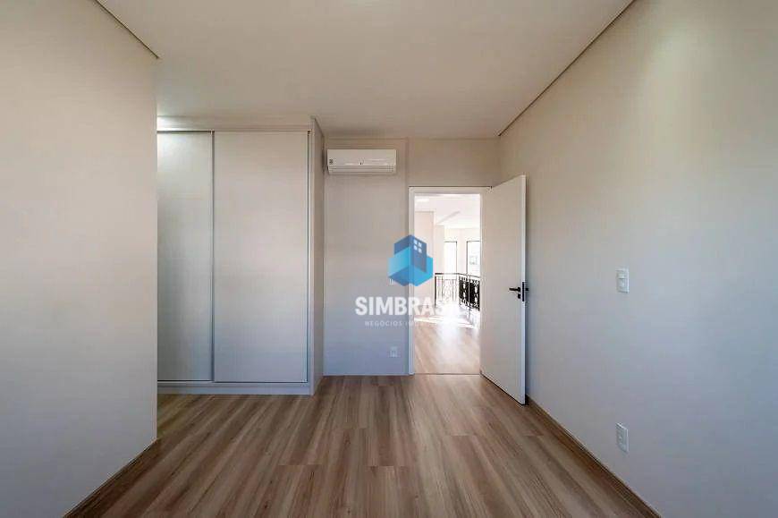 Casa à venda com 3 quartos, 261m² - Foto 32