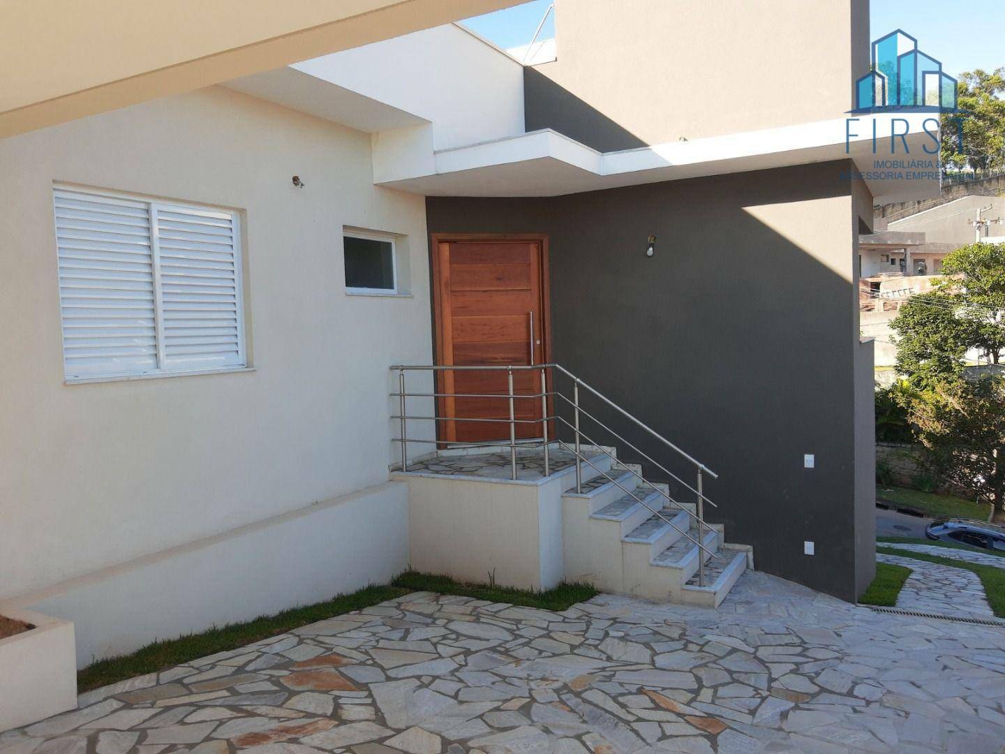 Casa à venda com 3 quartos, 208m² - Foto 7