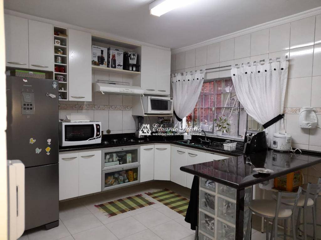 Sobrado à venda com 2 quartos, 80m² - Foto 9