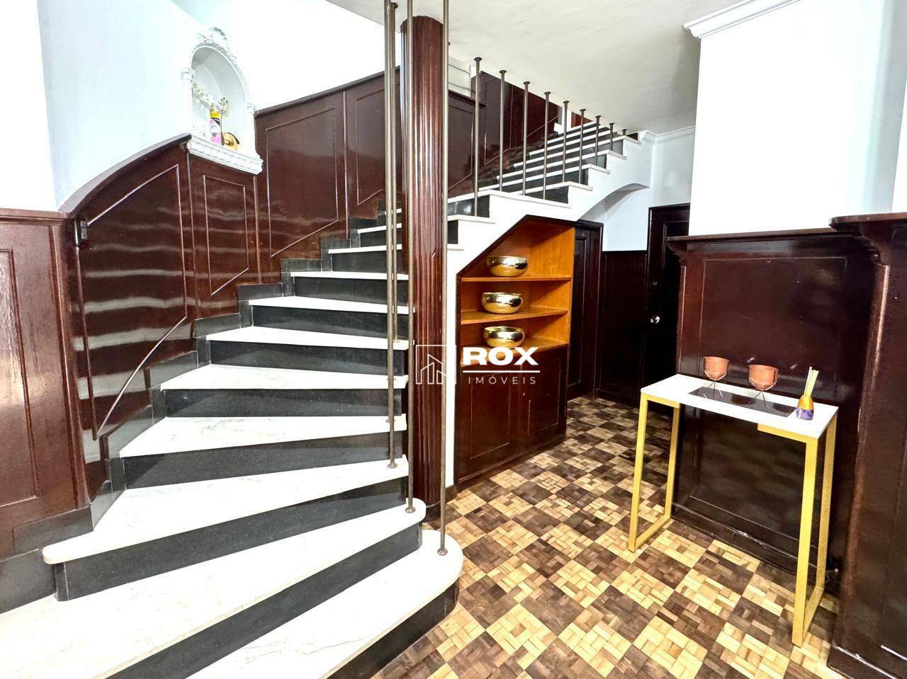 Casa para alugar com 7 quartos, 540m² - Foto 21