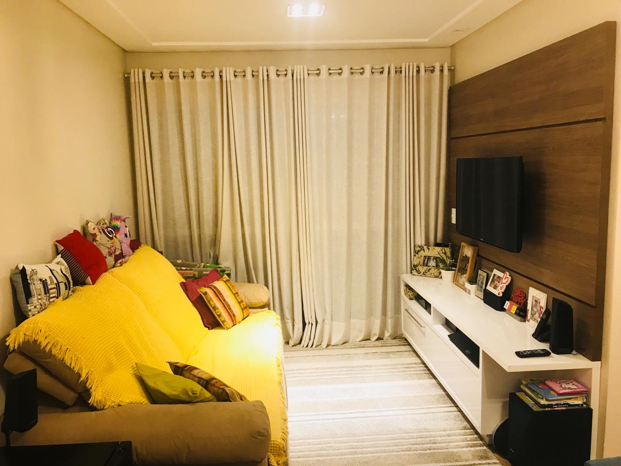 Apartamento à venda com 2 quartos, 65m² - Foto 1