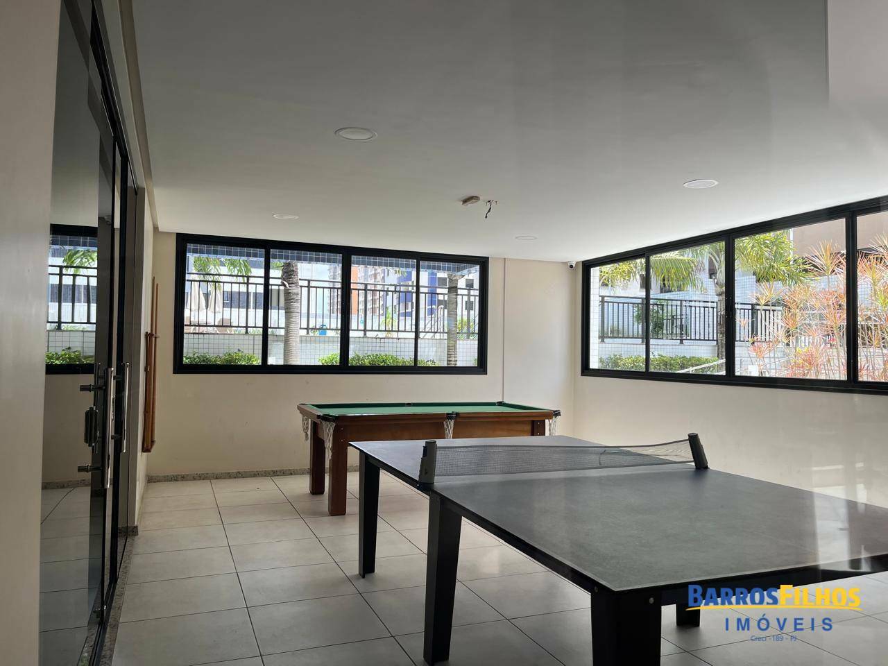 Apartamento à venda com 2 quartos, 81m² - Foto 18