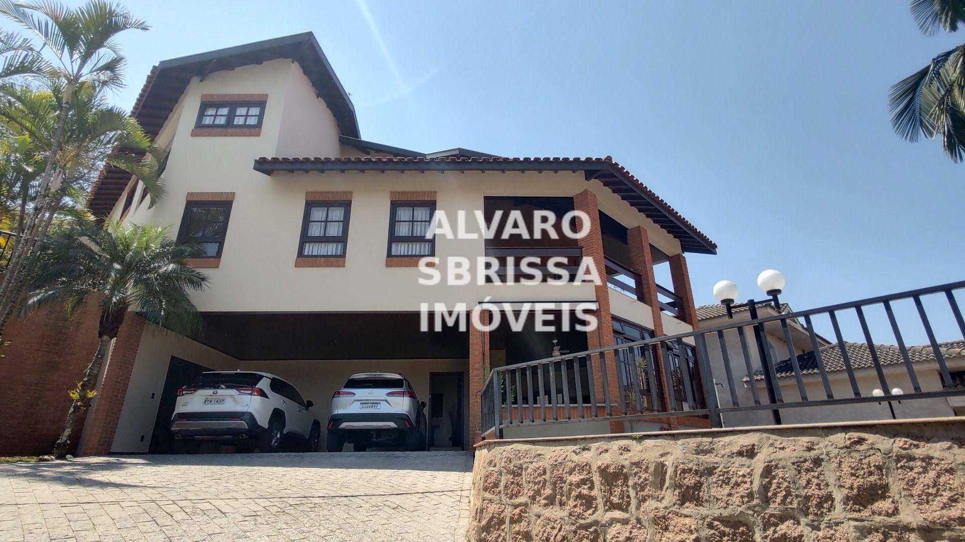 Casa de Condomínio à venda com 4 quartos, 471m² - Foto 3