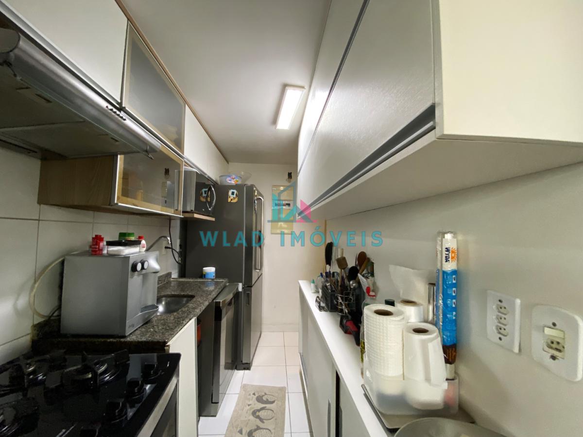 Apartamento à venda com 2 quartos, 60m² - Foto 4