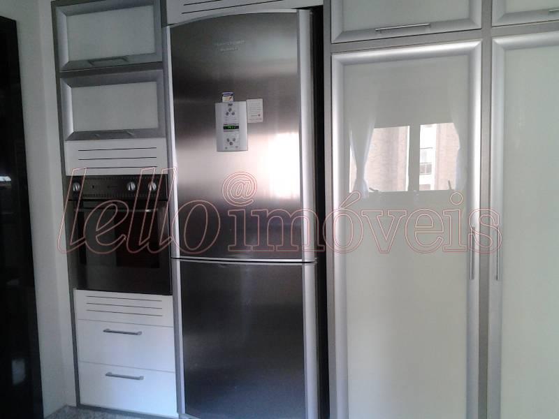 Apartamento à venda com 3 quartos, 227m² - Foto 10