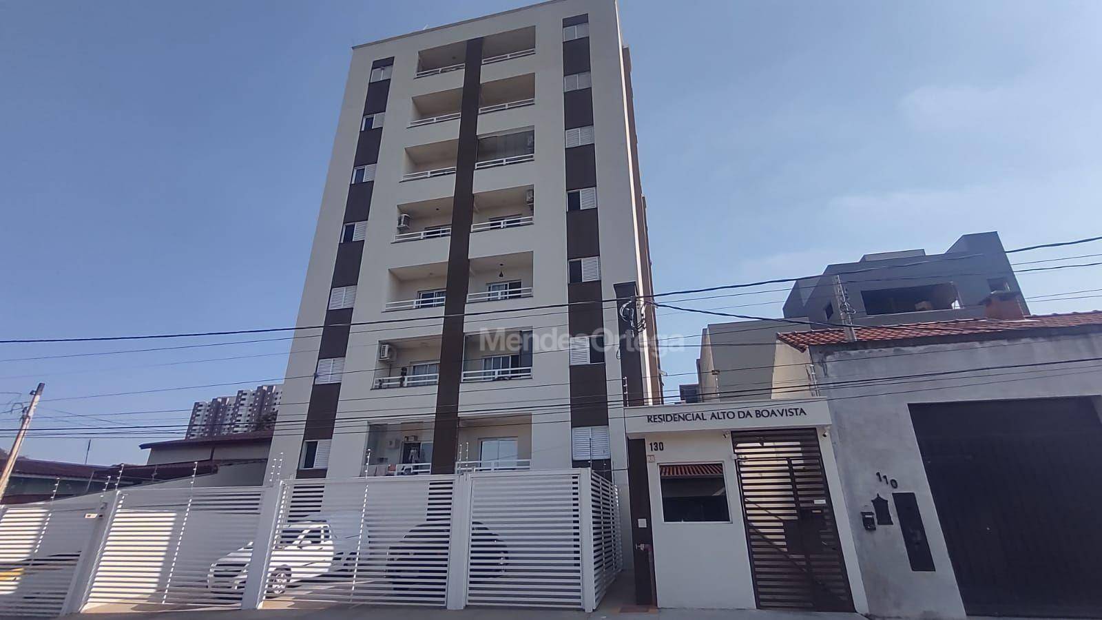 Apartamento à venda com 2 quartos, 56m² - Foto 1