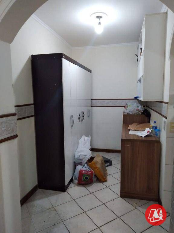 Apartamento à venda com 2 quartos, 79m² - Foto 7