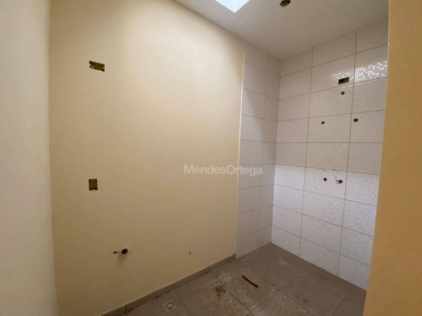 Casa à venda com 2 quartos, 72m² - Foto 16