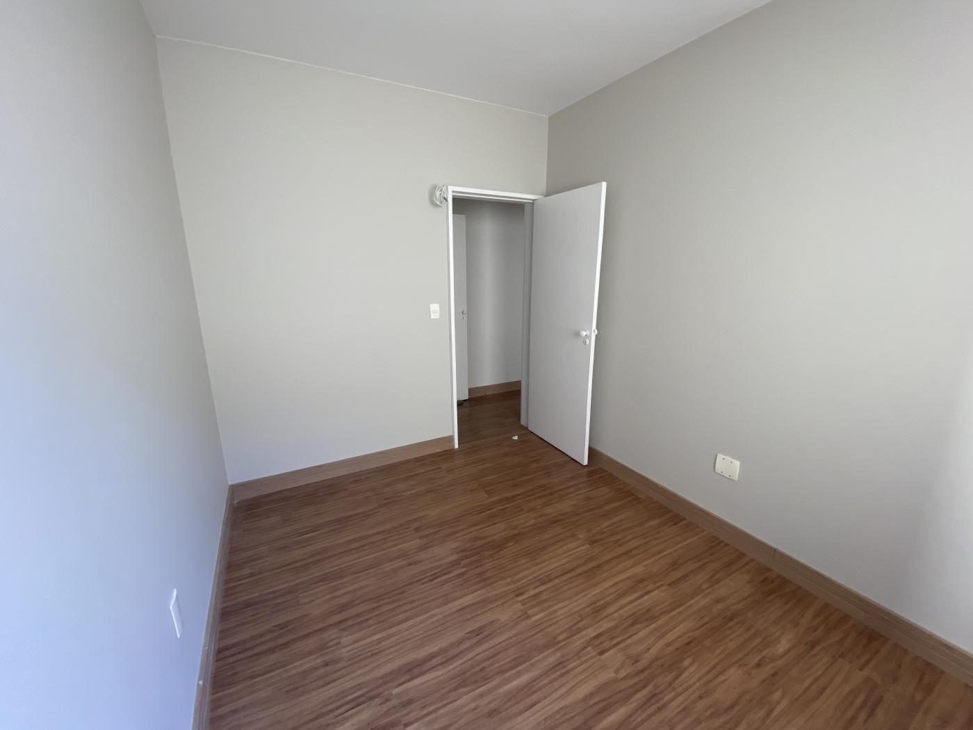 Apartamento à venda com 3 quartos, 111m² - Foto 24