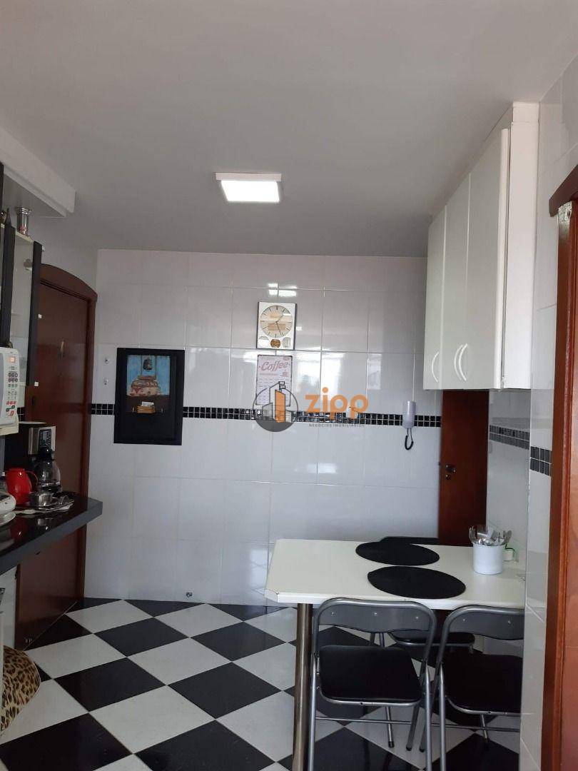 Apartamento à venda com 3 quartos, 130m² - Foto 7