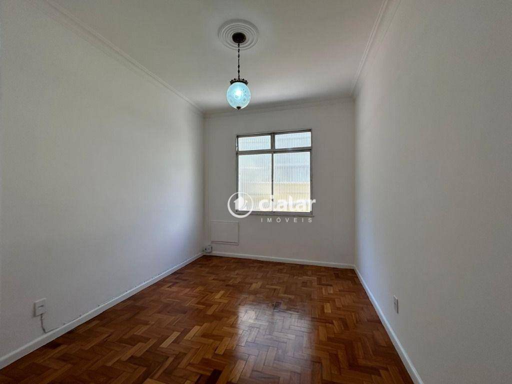 Apartamento à venda com 2 quartos, 72m² - Foto 22