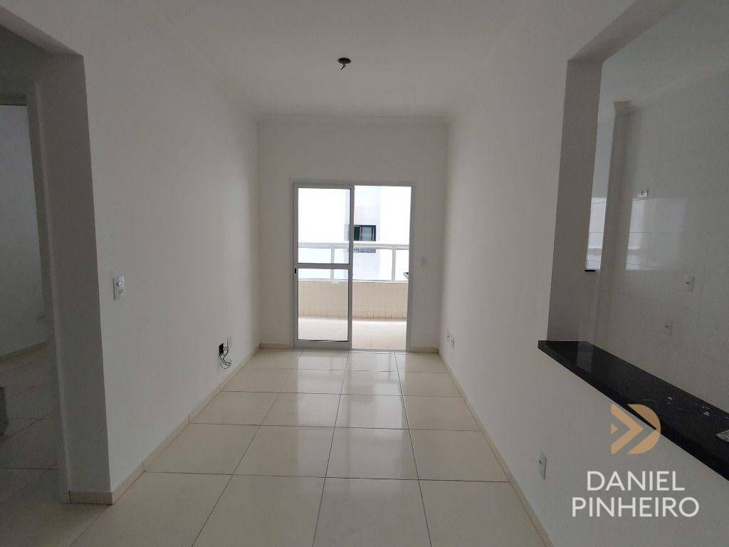 Apartamento à venda com 2 quartos, 64m² - Foto 2