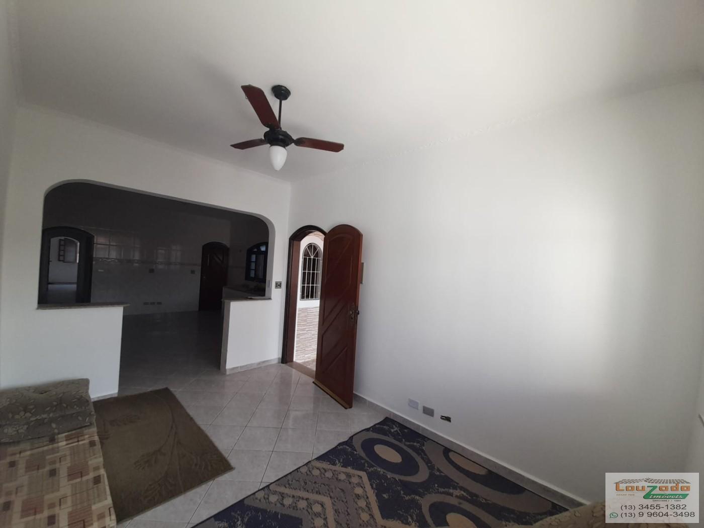 Casa à venda com 2 quartos, 180m² - Foto 4