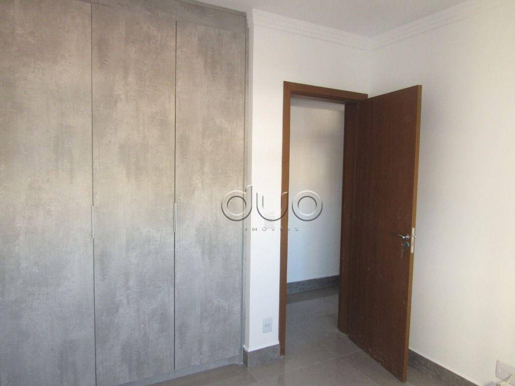 Apartamento para alugar com 3 quartos, 98m² - Foto 21